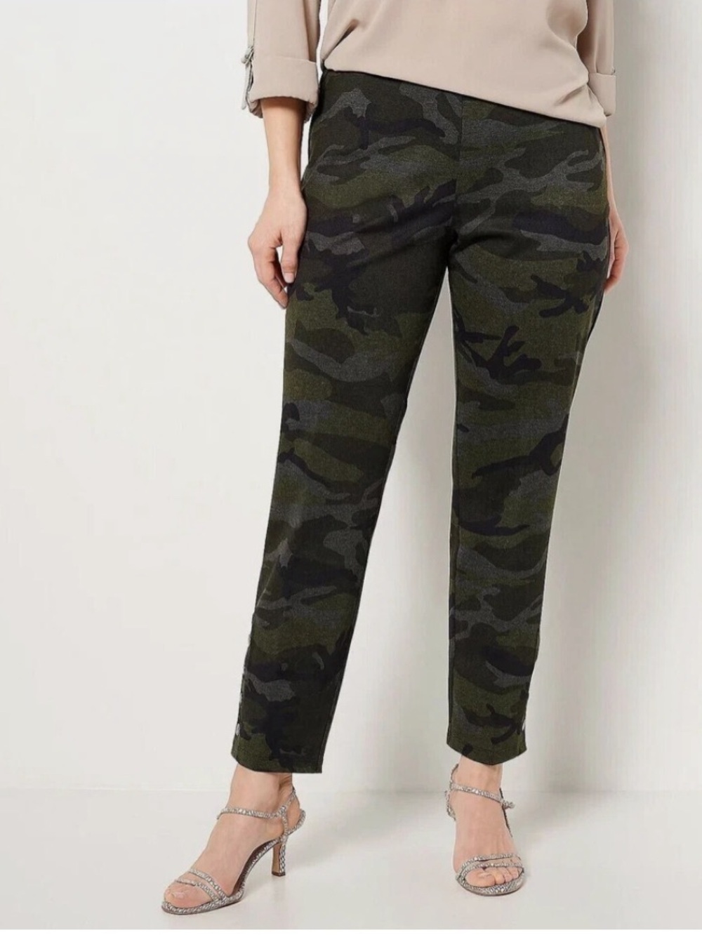 Susan Graver Olive & Black Camouflage Pull-On Leggings